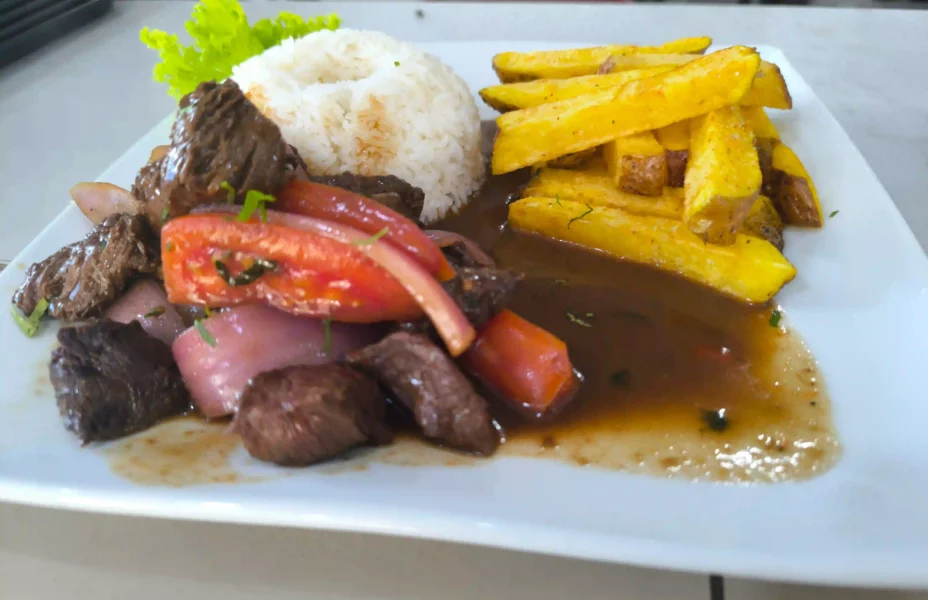 Lomo Fino Saltado